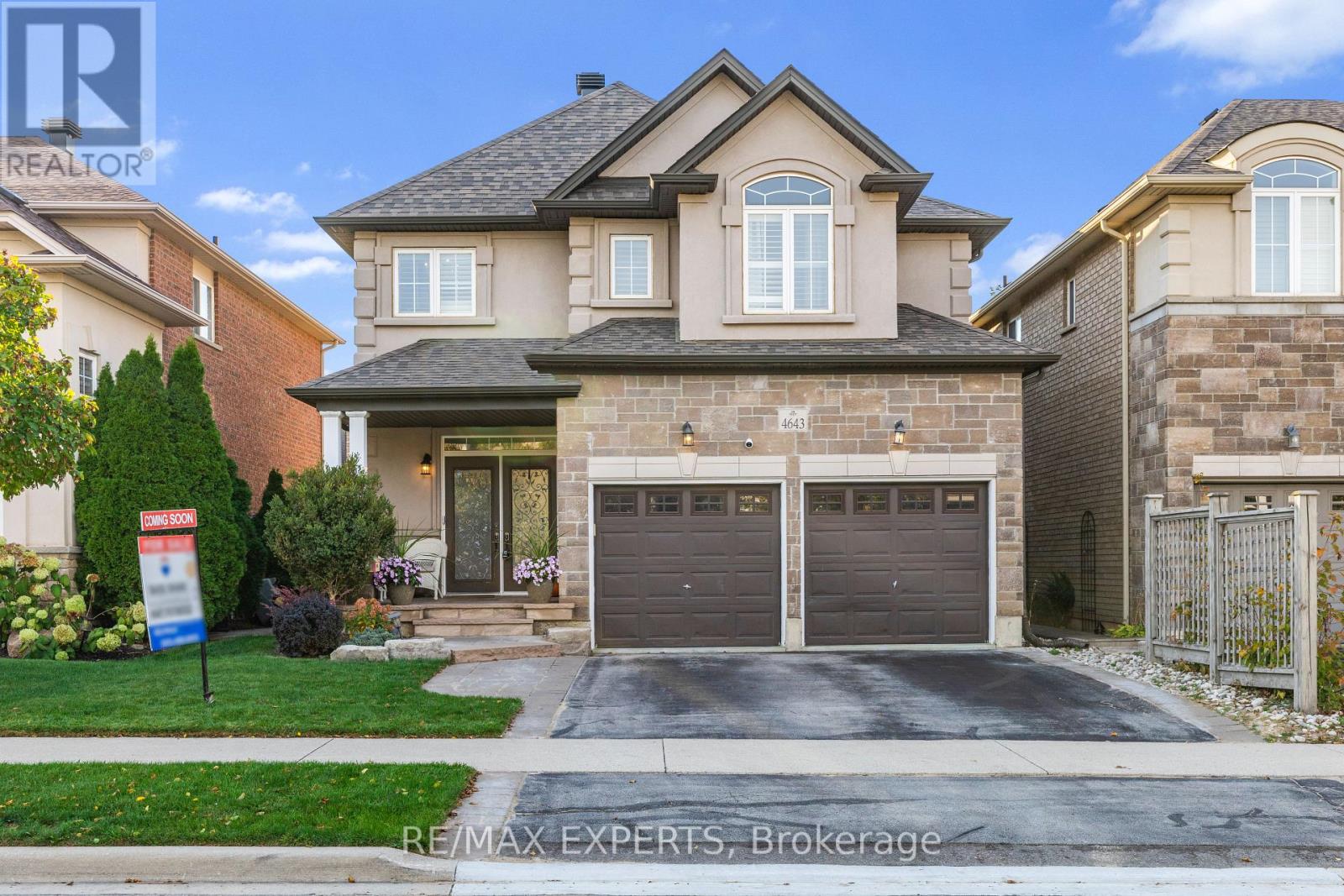 4643 Harbottle Rd, Burlington, ON L7M 0E2