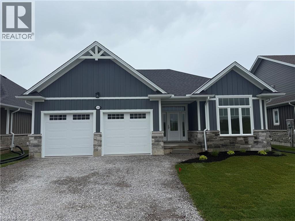 218 Schooner Dr, Port Dover, ON N0A 1N3