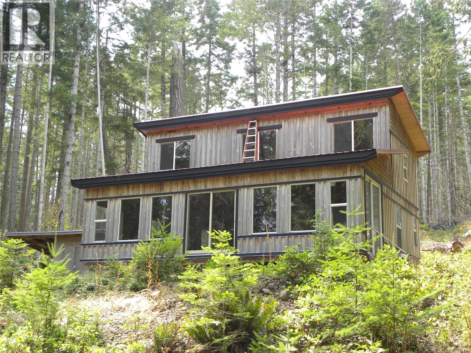 66 Spring Bay Rd, Lasqueti Island, BC V0R 2J0