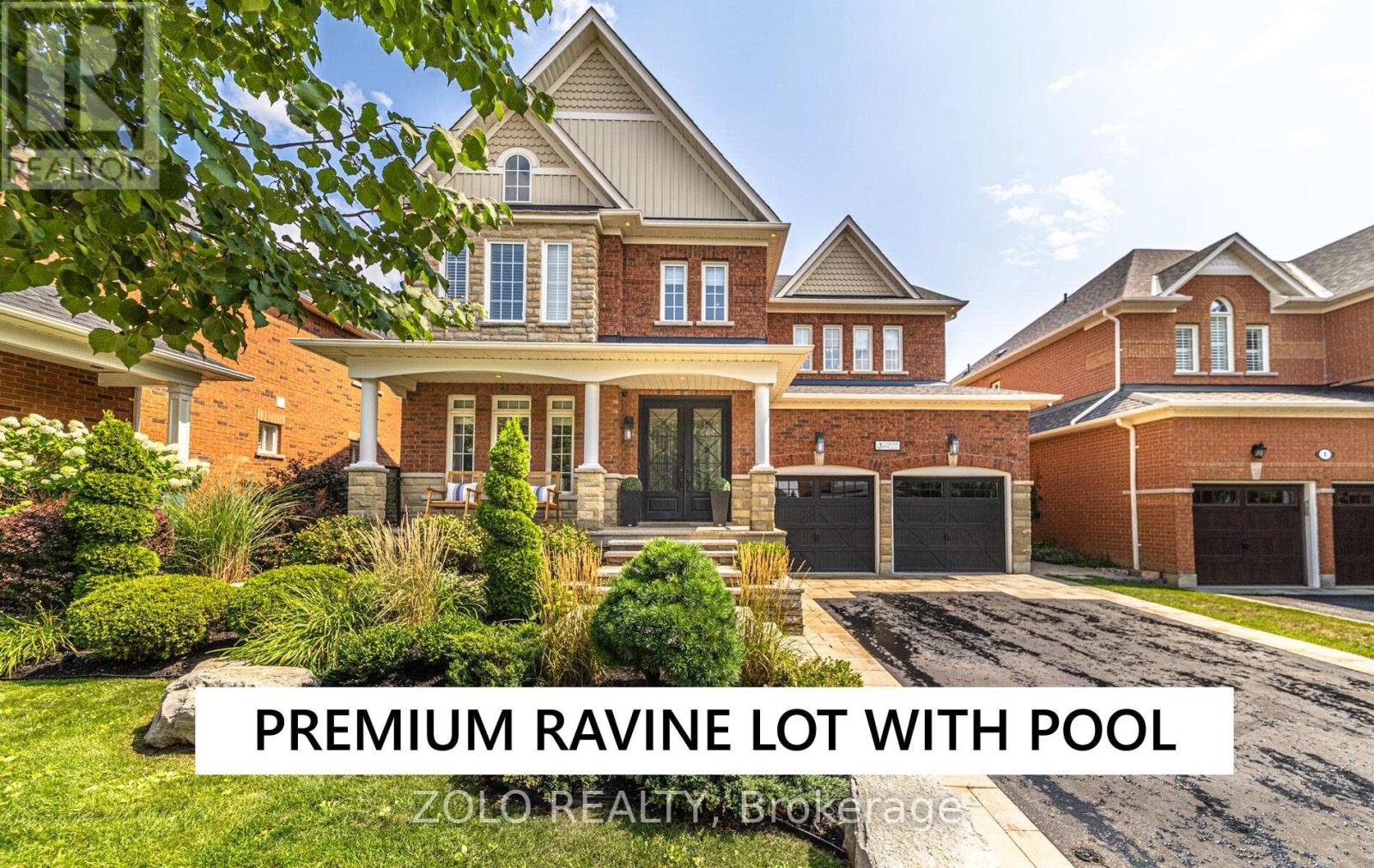3 Covington Dr, Whitby, ON L1M 2K4