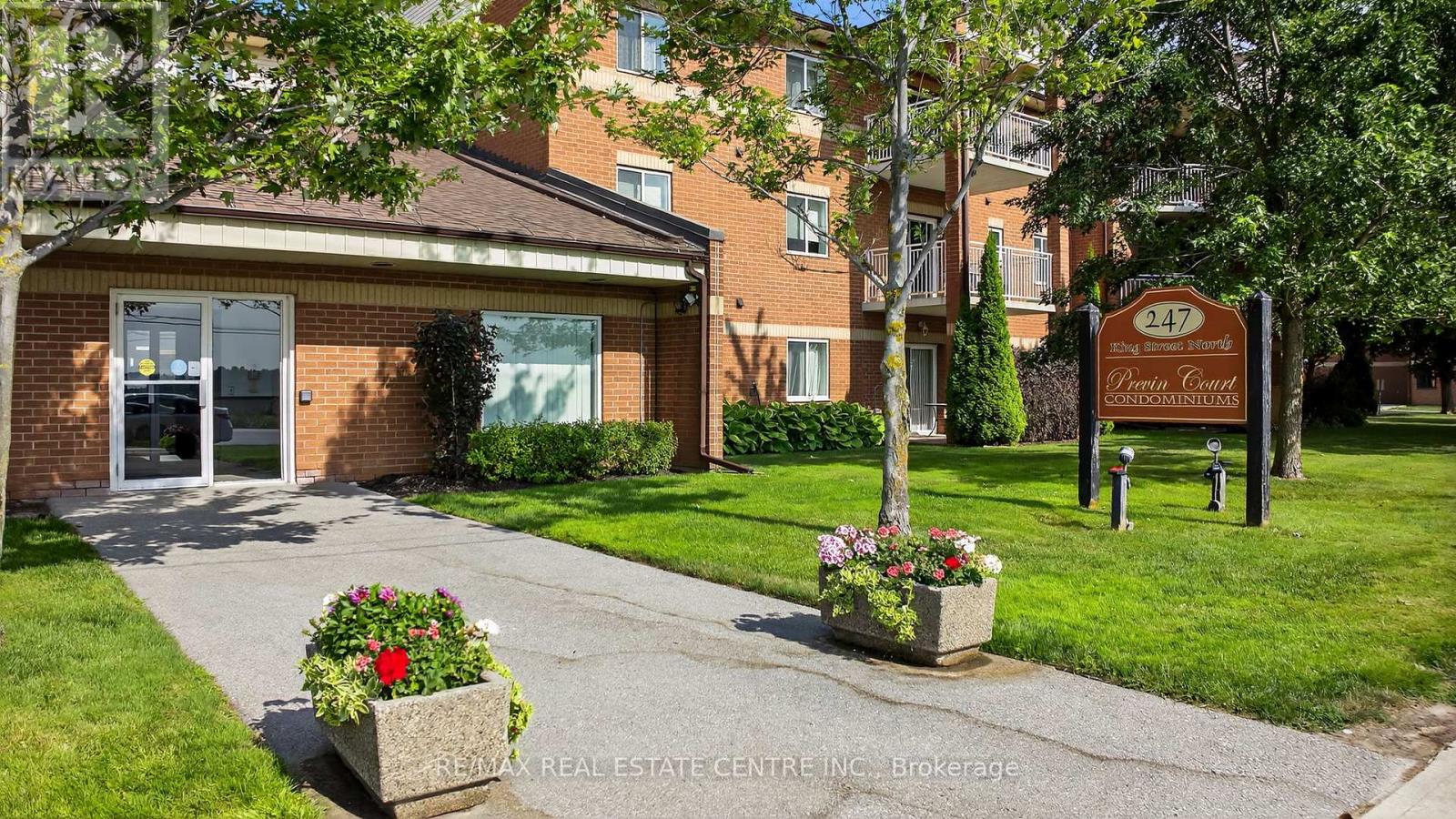 214 247 King St N, New Tecumseth Alliston, ON L9R 1N4