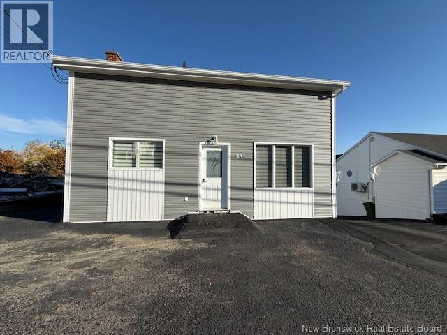 531 Victoria St, Dalhousie, NB E8C 2V5