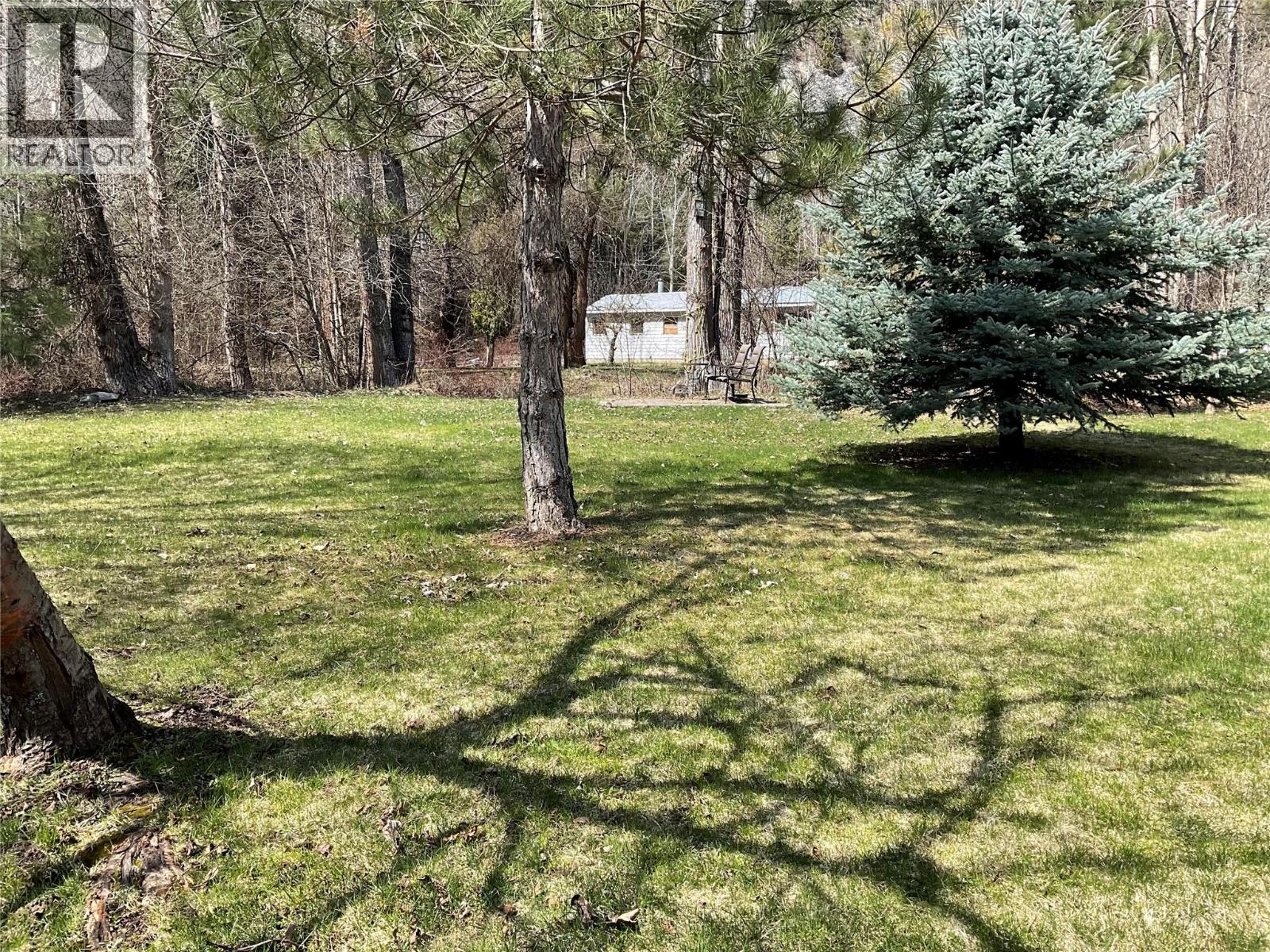 321 Copper Avenue N Lot Apt 19, Greenwood, BC V0H 1J0