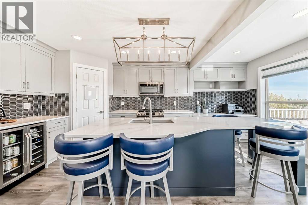 48 Bridleglen Rd SW, Calgary, AB T2Y 3X5