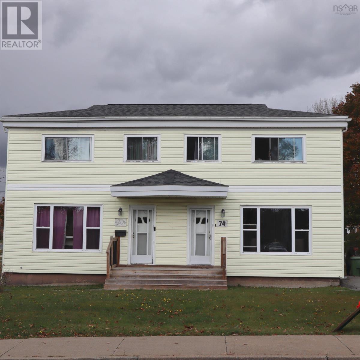 74 Belle Vista Dr, Dartmouth, NS B2W 2X5