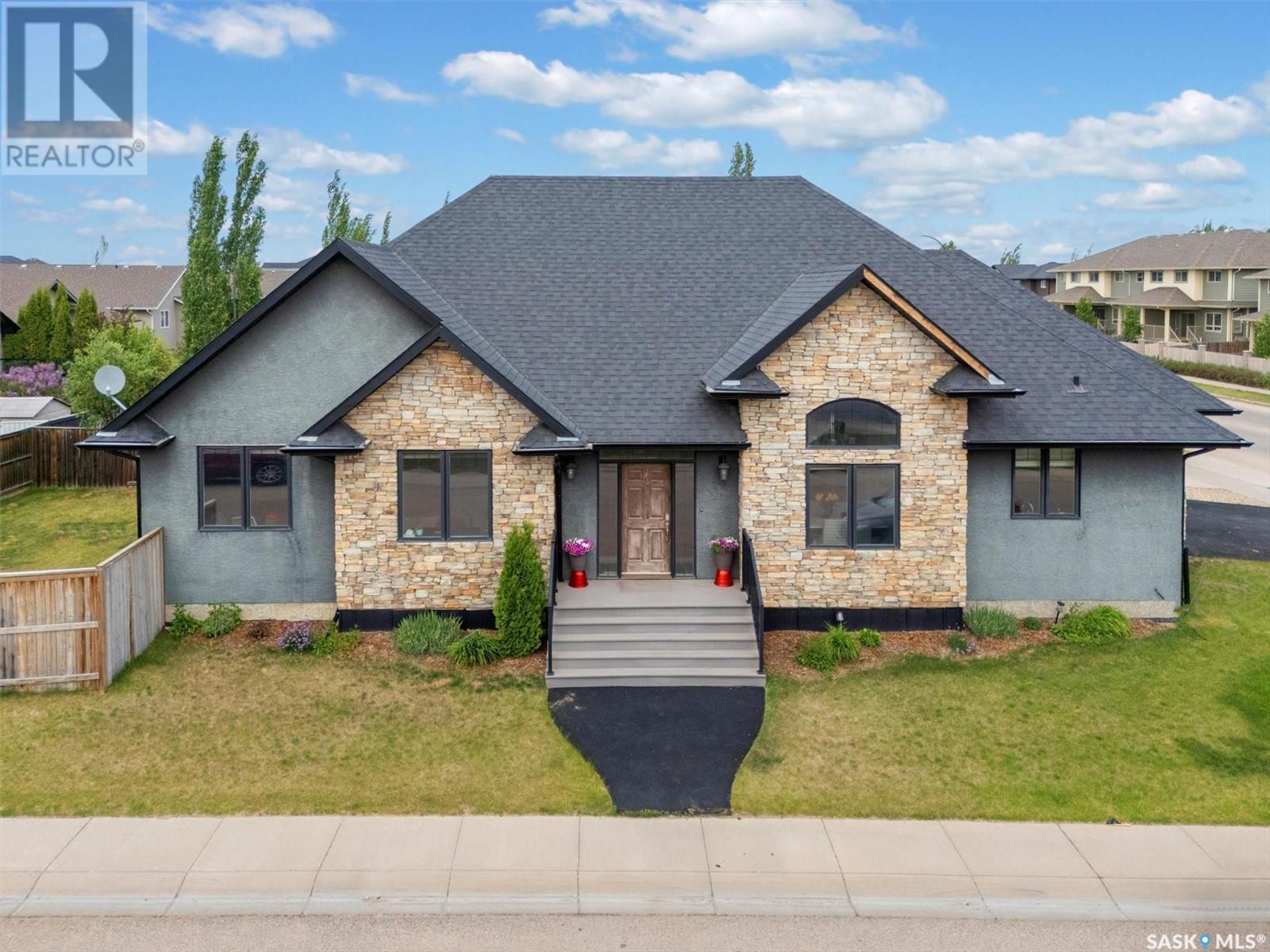 1103 Stensrud Rd, Saskatoon, SK S7W 0C9
