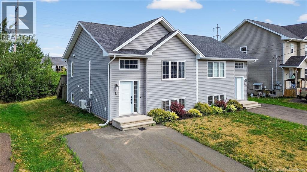 111 Clarendon Dr, Moncton, NB E1G 0M8