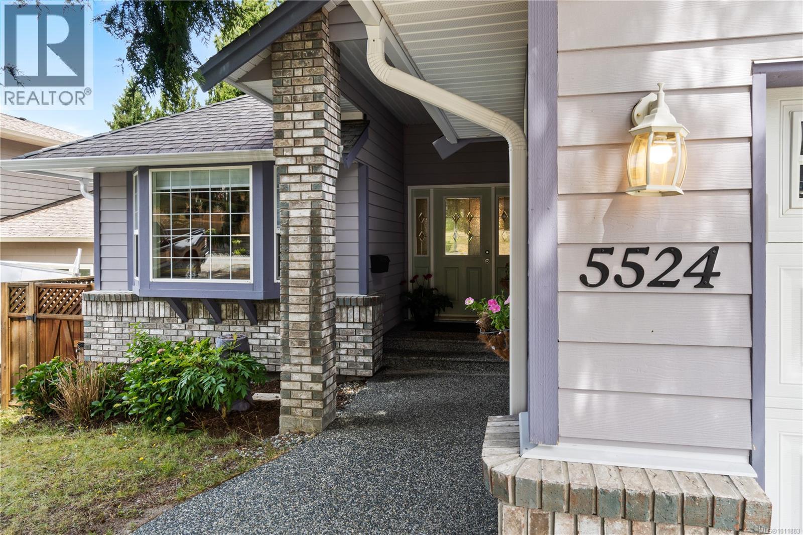 5524 Avro Way, Nanaimo, BC V9T 4Z3