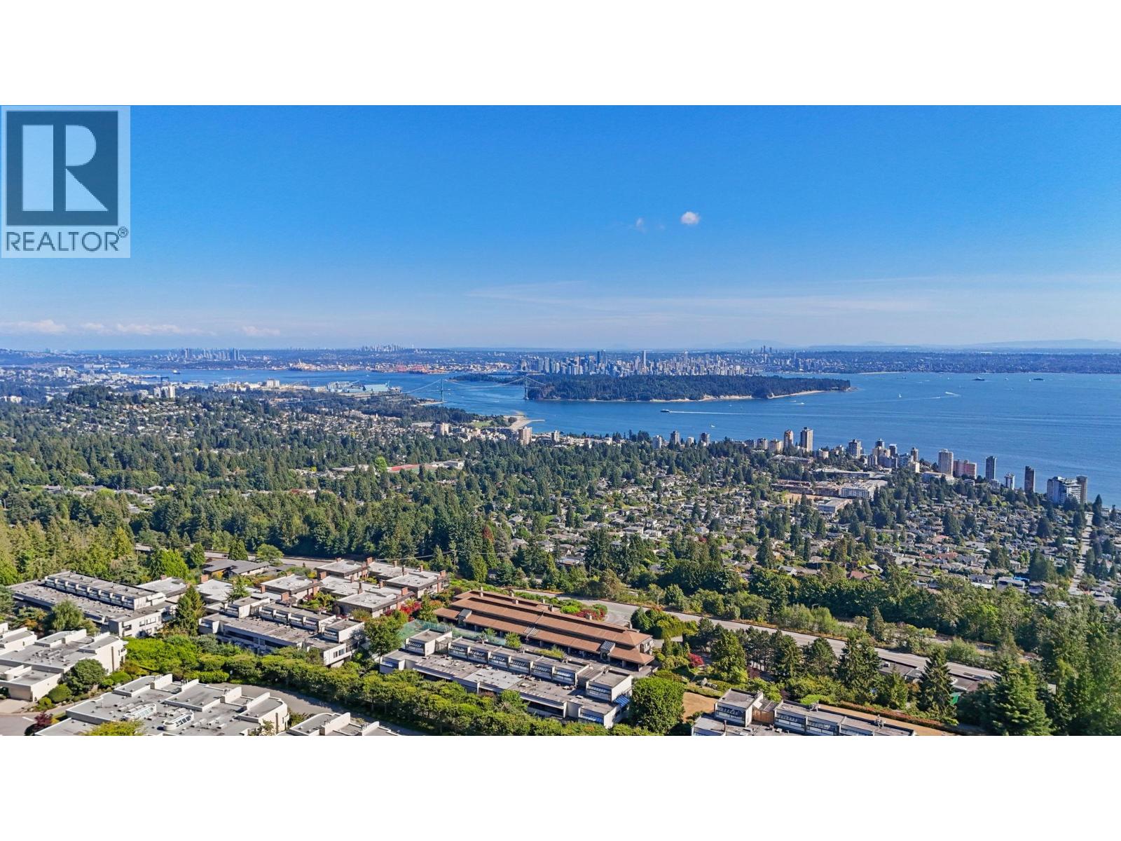 2212 Folkestone Way Unit 73, West Vancouver, BC V7S 2X7