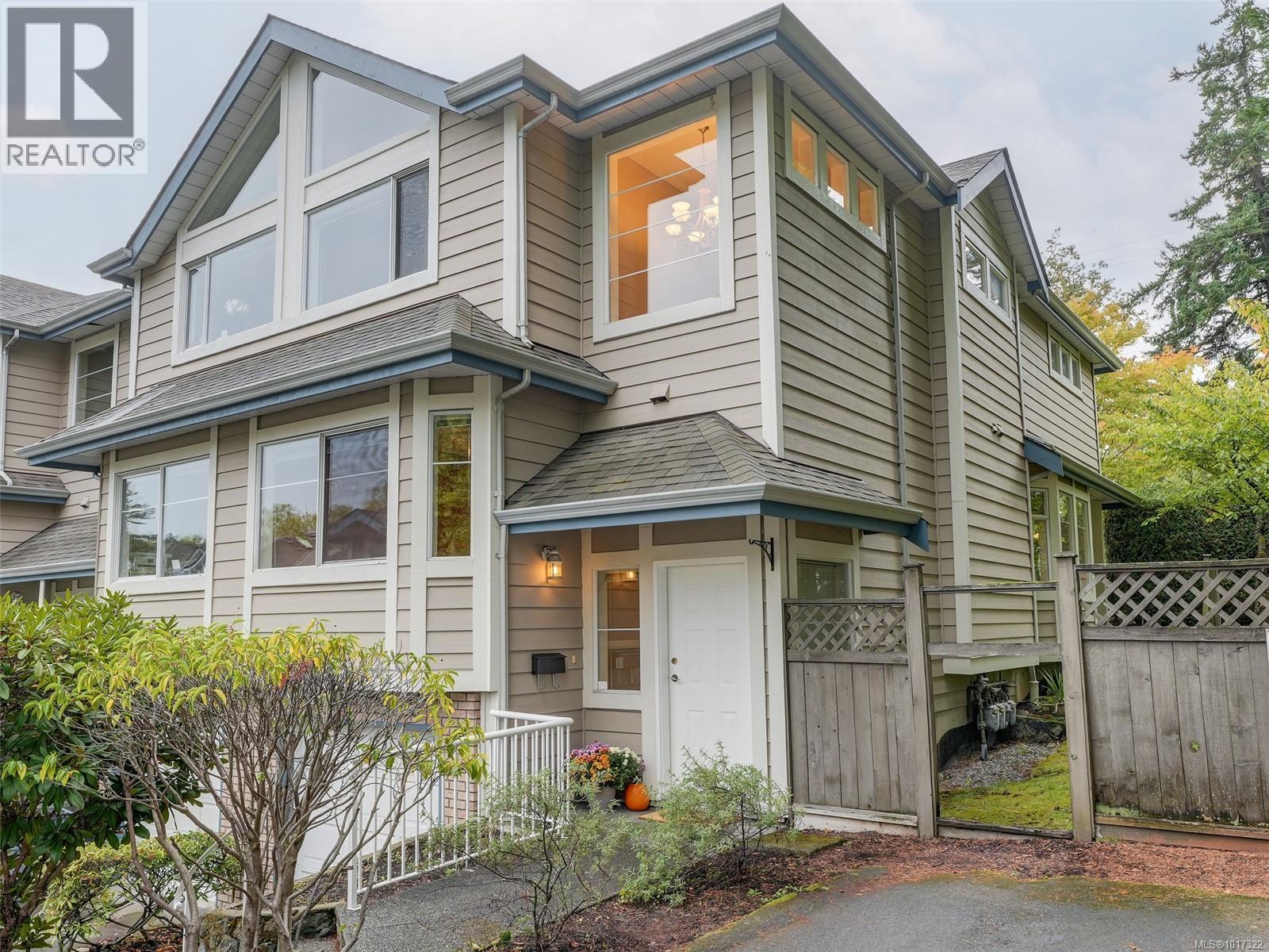 4619 Elk Lake Dr Unit 1 Dr, Saanich, BC V8Z 5M2