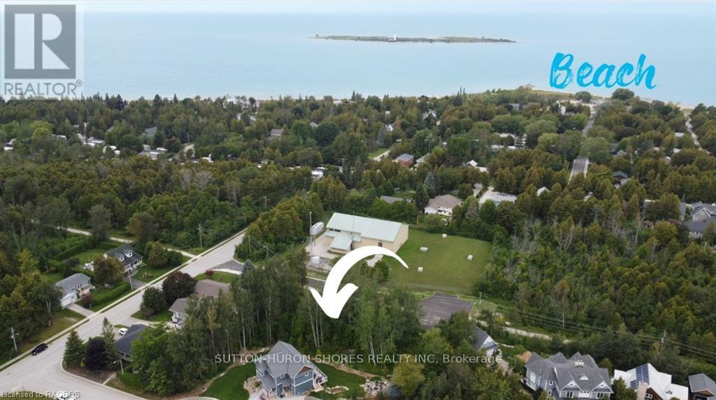 286 Grosvenor St S, Saugeen Shores, ON N0H 2L0
