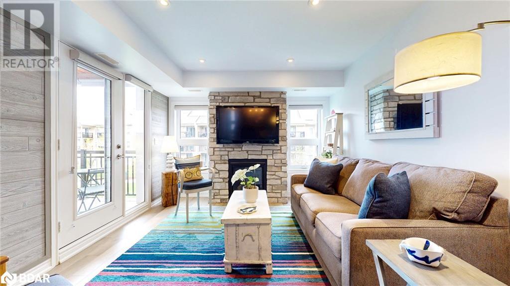 5 Anchorage Crescent Unit 202, Collingwood, ON L9Y 0Y6