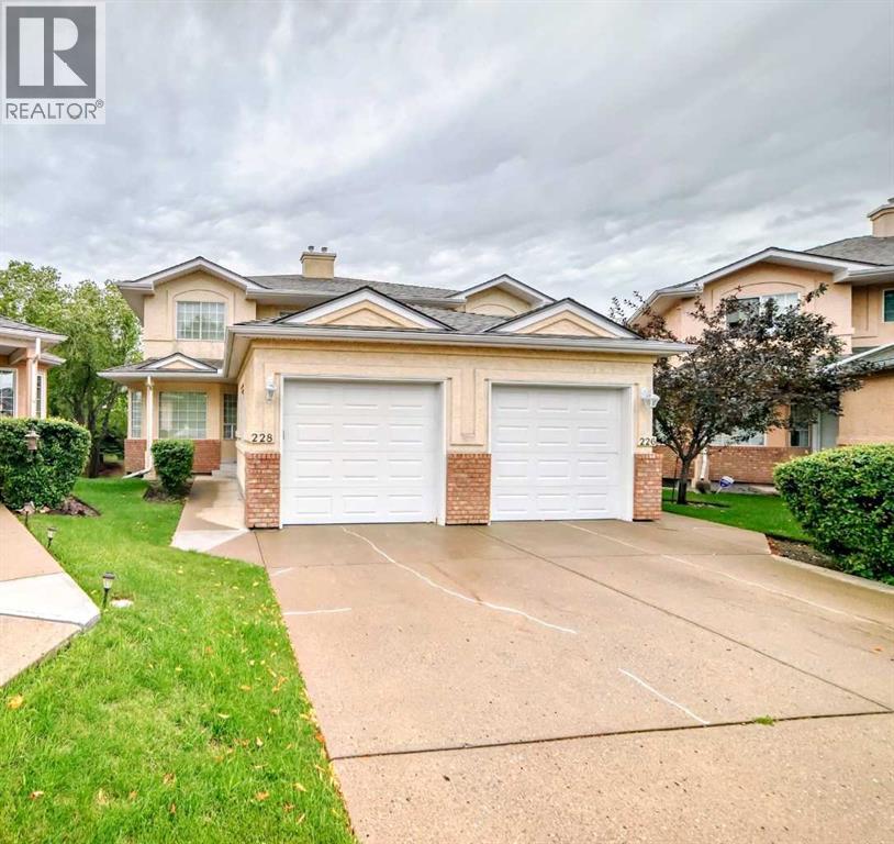 228 Scenic Acres Ter NW, Calgary, AB T3L 1Y4