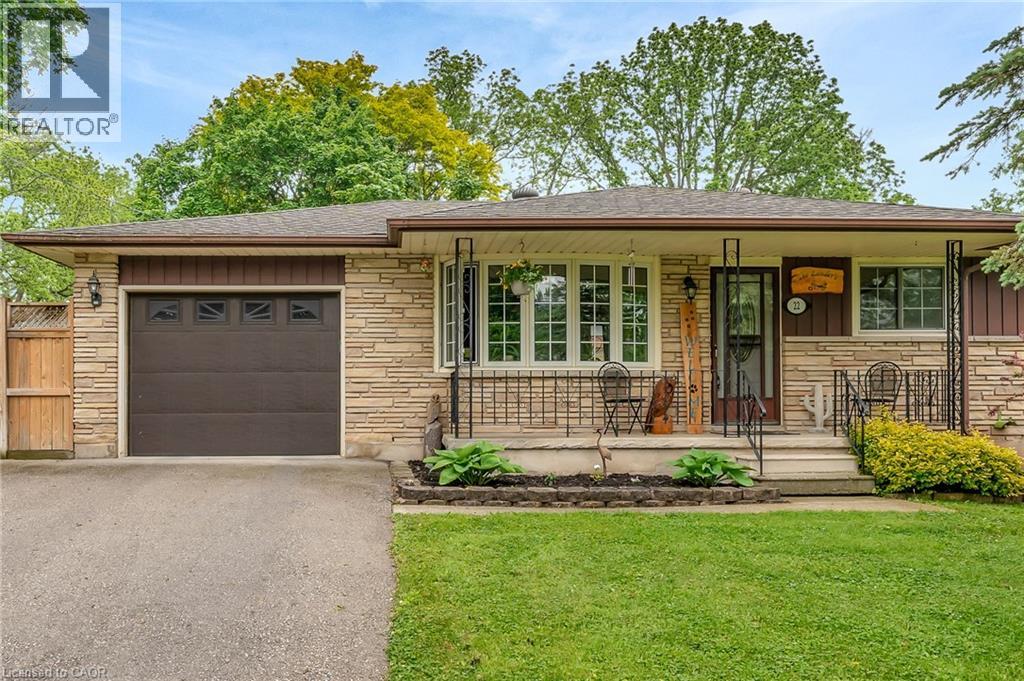 22 Victoria St, North Dumfries, ON N0B 1L0