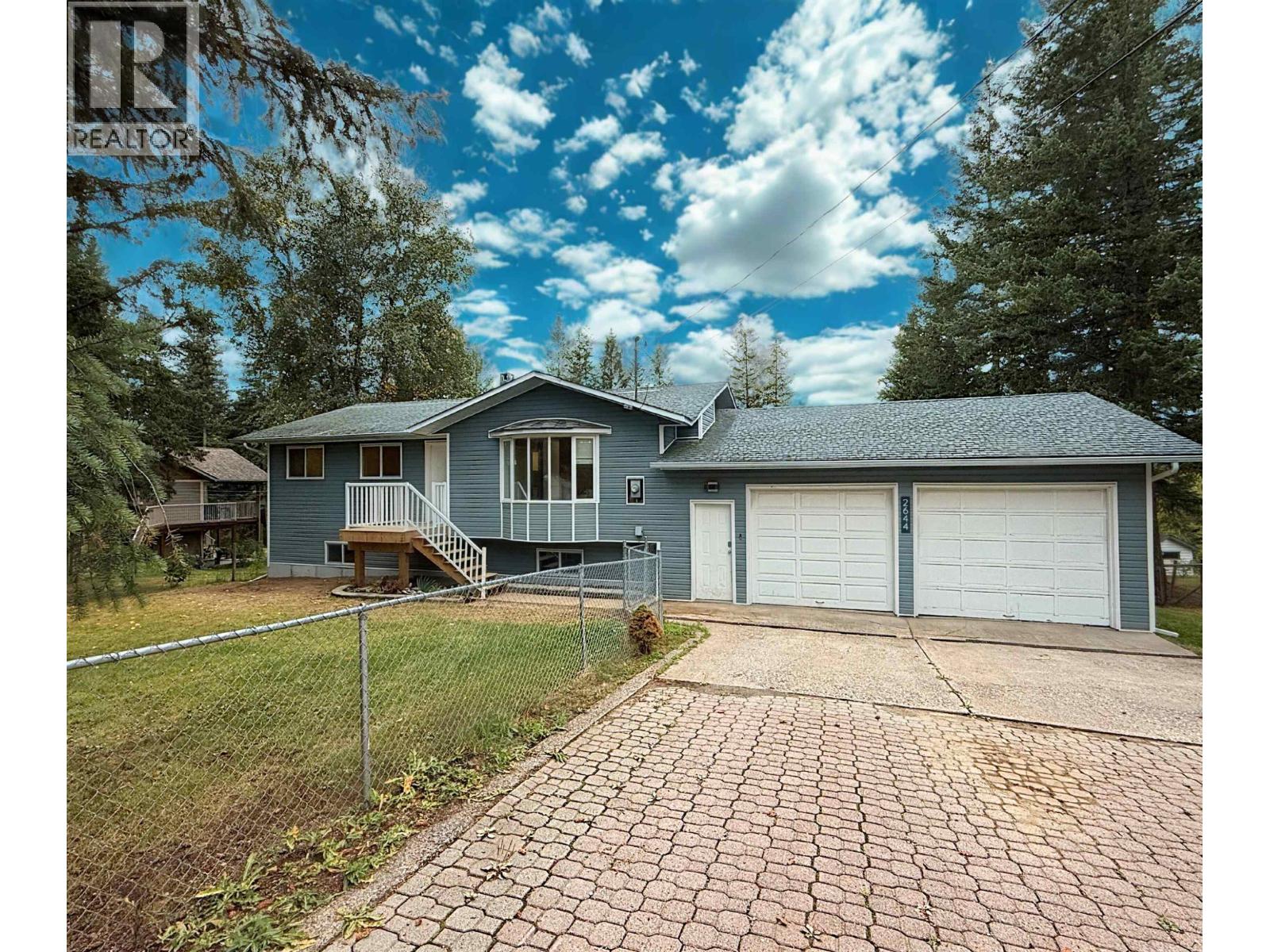 2644 Fayette Rd, Quesnel, BC V2J 6C5