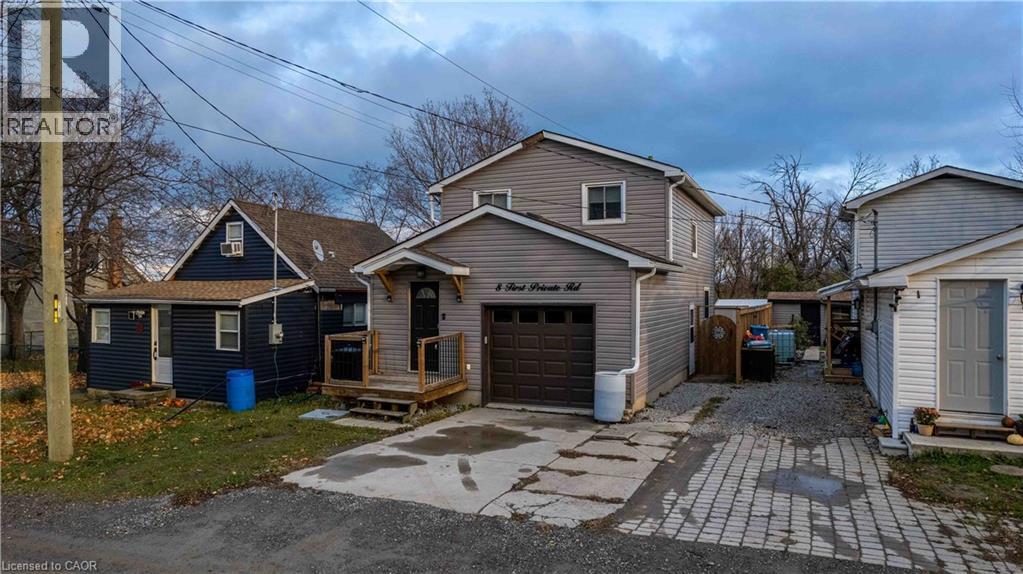 8 First Private Rd, Hamilton, ON L8E 5B9