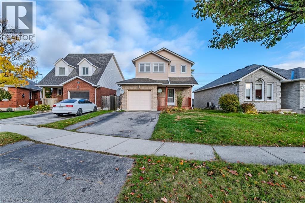 25 Anastasia Cres, Brantford, ON N3P 2A9
