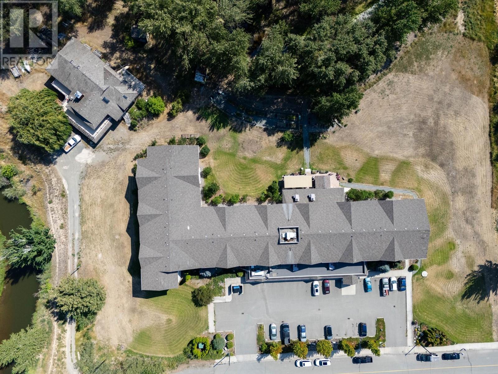 2670 Garcia St, Merritt, BC V1K 1B8