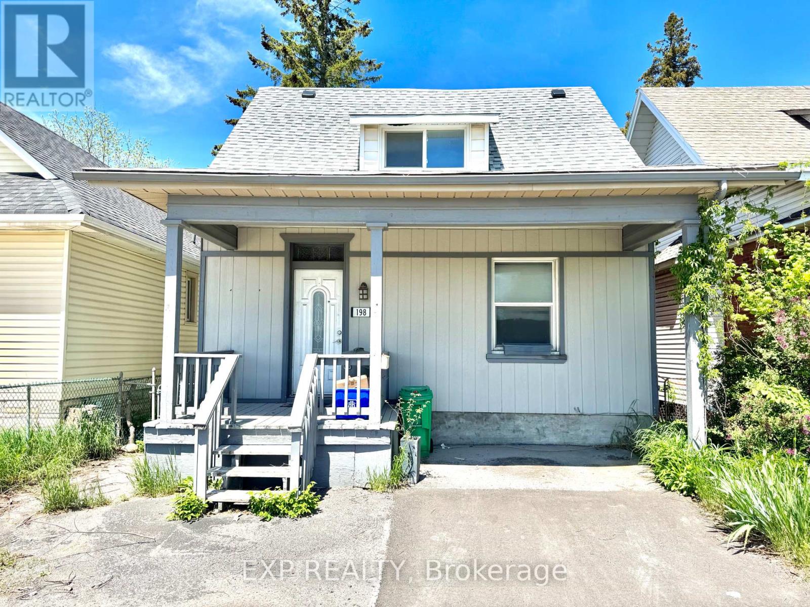 198 Lansdowne St W, Peterborough, ON K9J 7N9