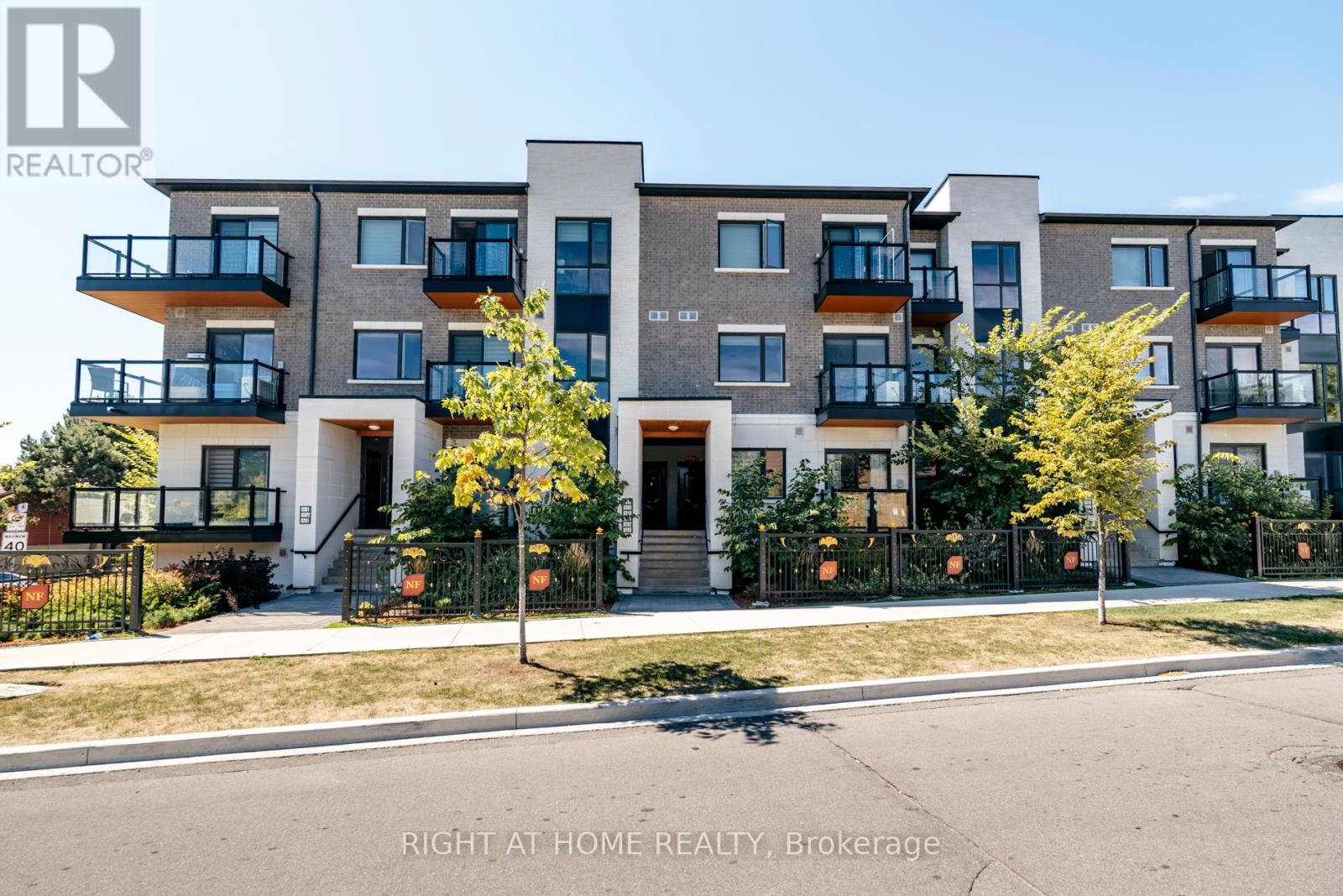 200 Chester Le Blvd D302 Blvd, Toronto L'amoreaux, ON M1W 0A9