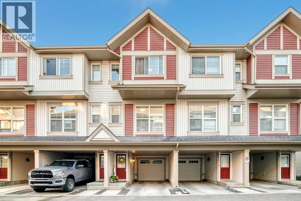 49 New Brighton Pt SE, Calgary, AB T2Z 1B6