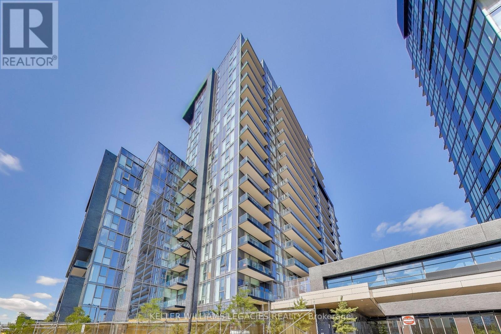 1405 10 Gatineau Dr, Vaughan Beverley Glen, ON L4J 0L2