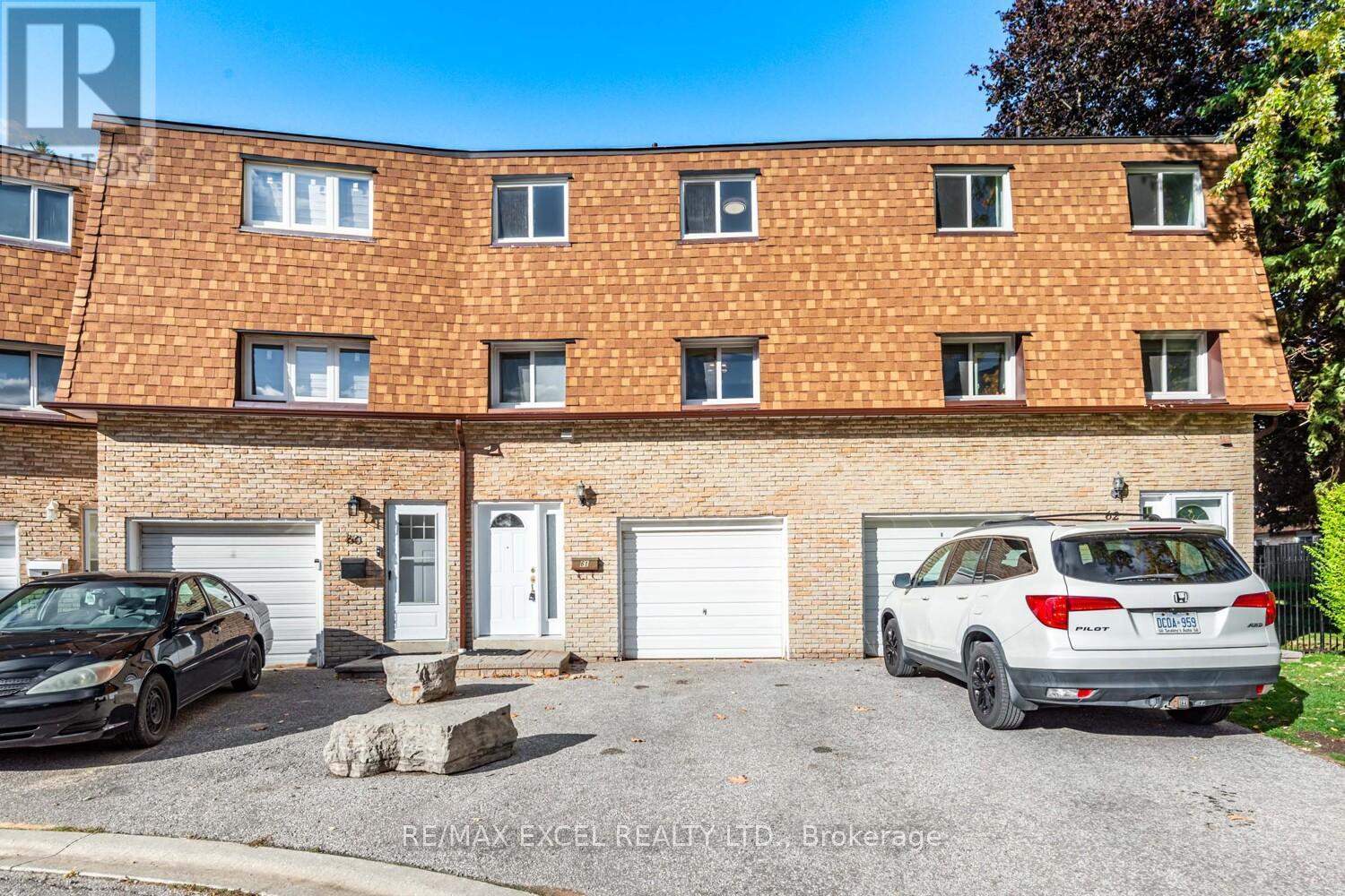 120 Beverly Glen Blvd #61 Blvd, Toronto, ON M1W 1W6
