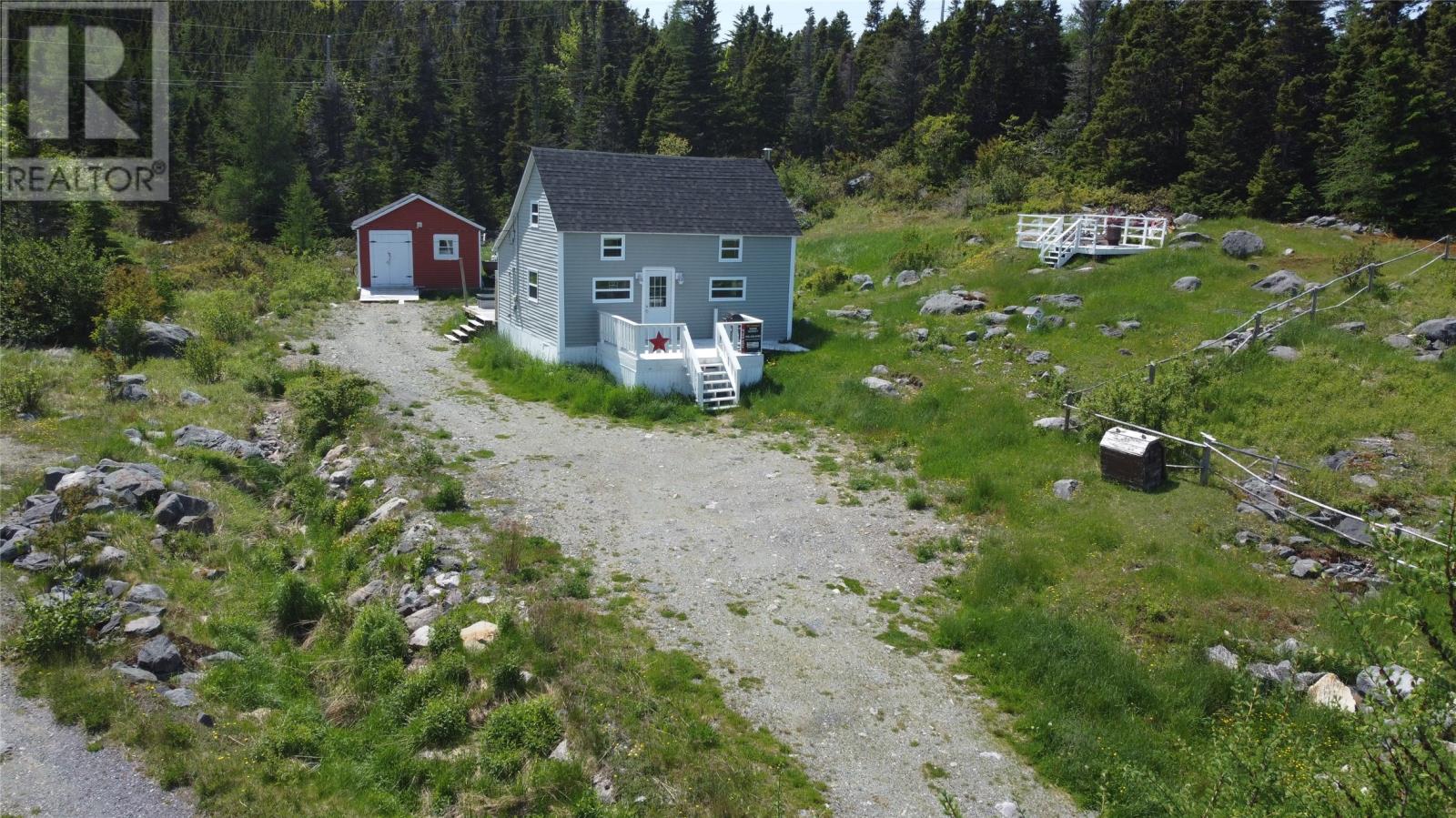 2 Valley Ln, King's Cove, NL A0C 1S0