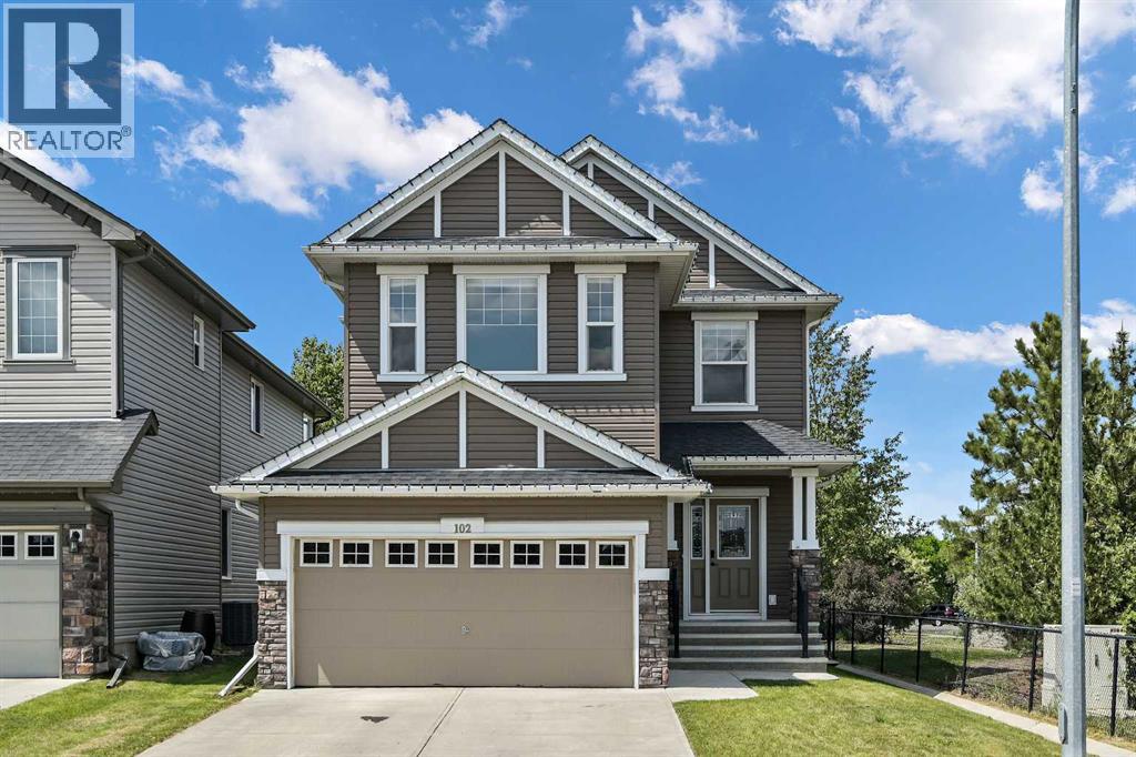 102 Ravenscroft Grn SE, Airdrie, AB T4A 0H1