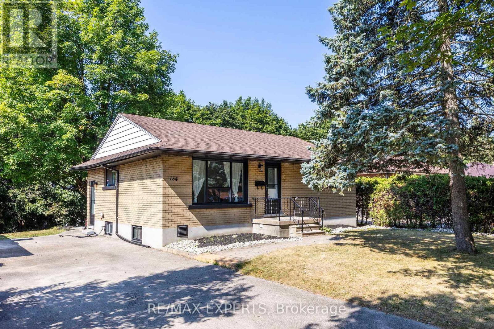 154 Renfield St, Guelph, ON N1E 4B2