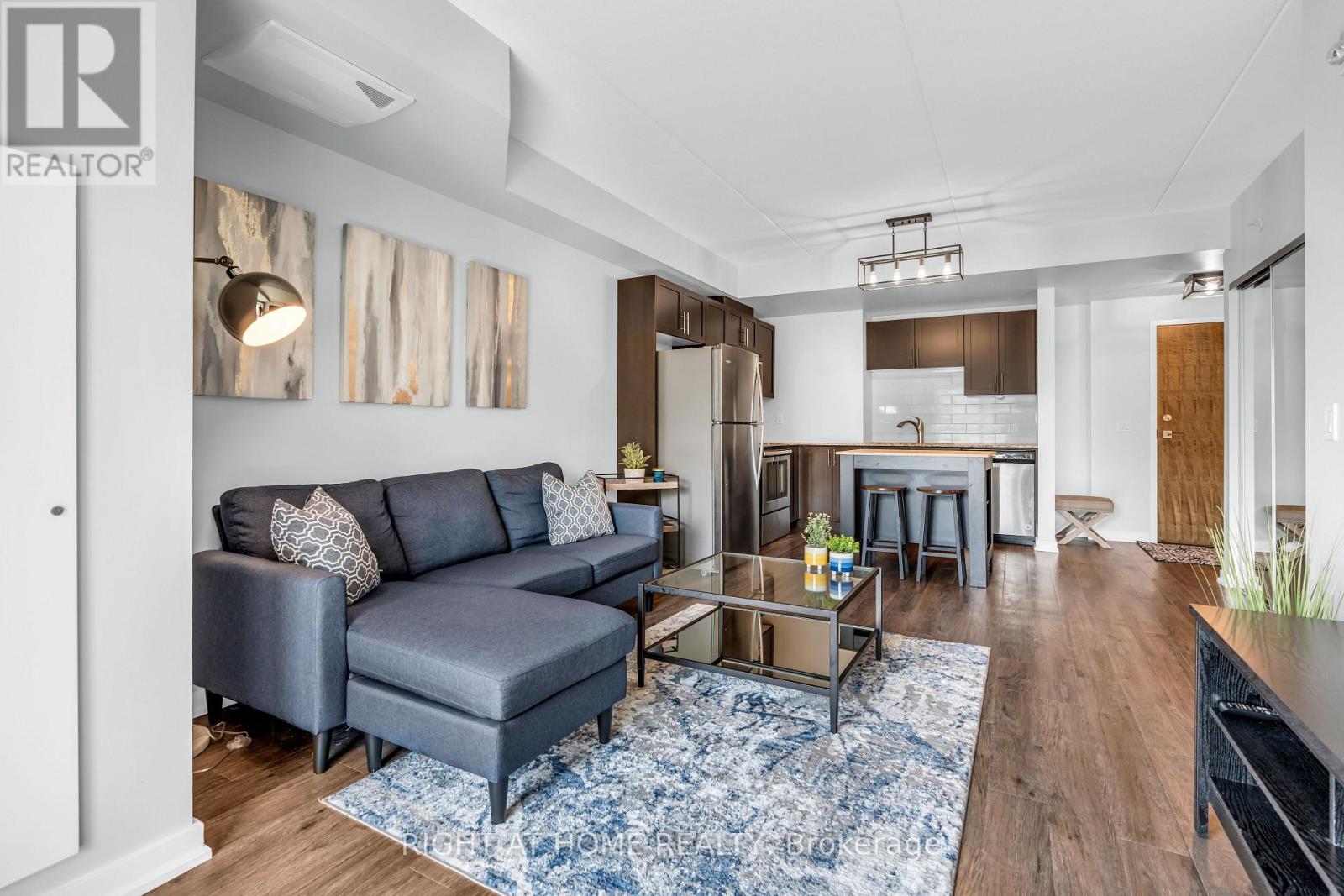 25 Kay Cres, Guelph, ON N1L 0P2