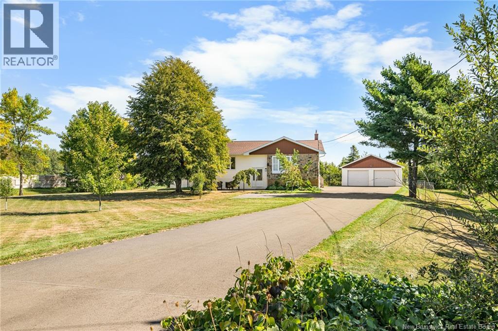 26 Grand Digue Rd, Grande-digue, NB E4R 4L4