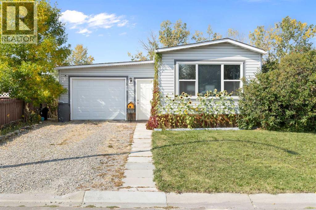 68 Spring Haven Rd SE, Airdrie, AB T4A 1C8
