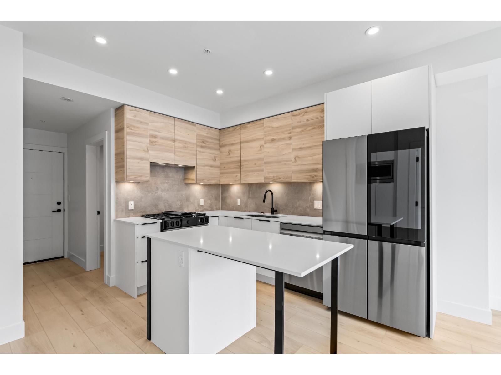 30494 Cardinal Avenue Unit 106, Abbotsford, BC V2T 0M1