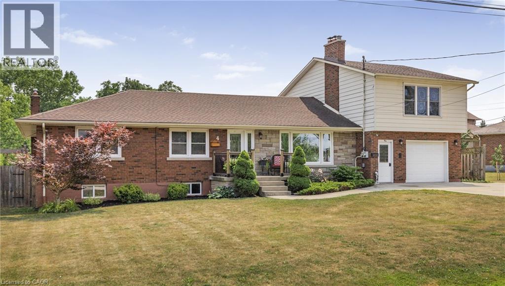 4 Cline Rd, Grimsby, ON L3M 4B9