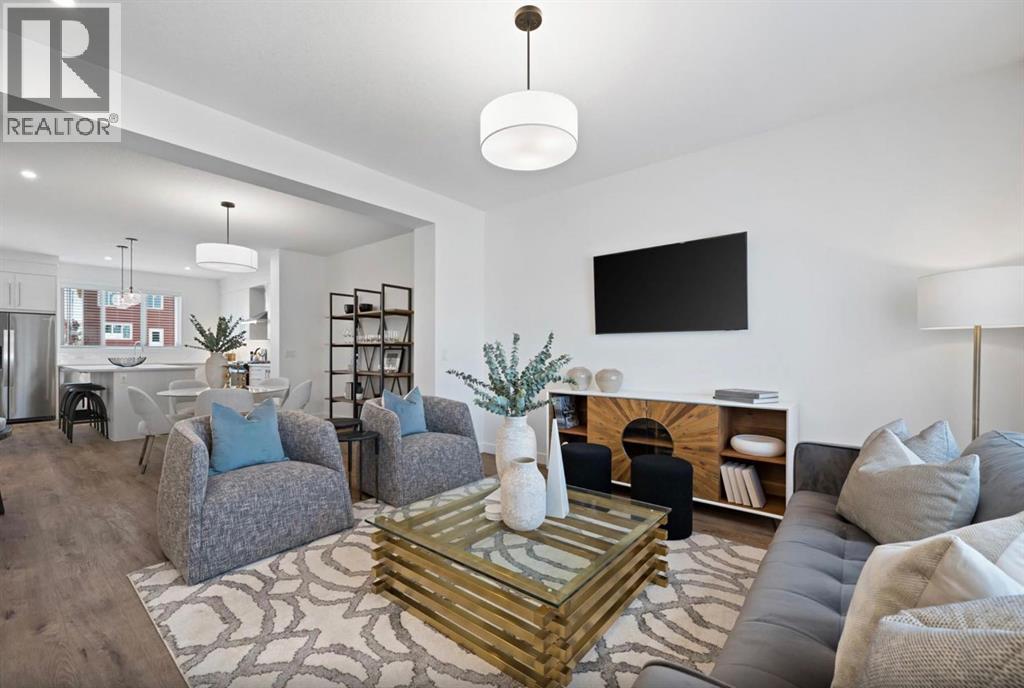 552 Lewisburg Pl NE, Calgary, AB T3P 2N4