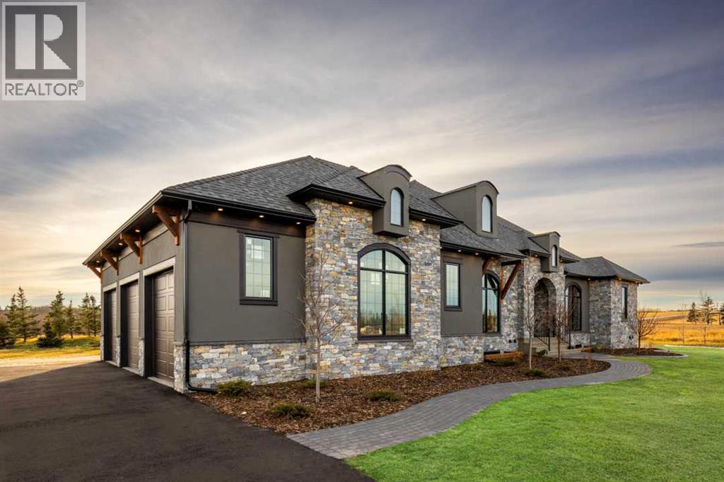 17 Silverhorn Park, Rural Rocky View County, AB T3R 1C9