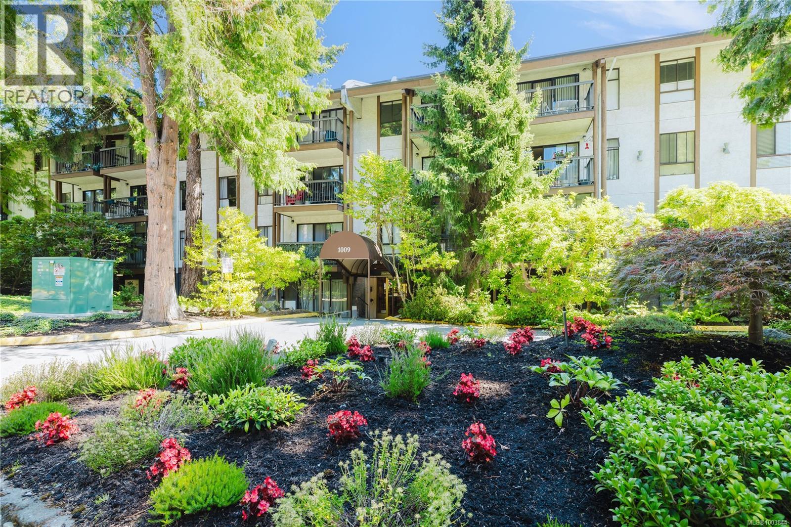 1009 Mckenzie Ave Unit 308 Ave, Saanich, BC V8X 4B1