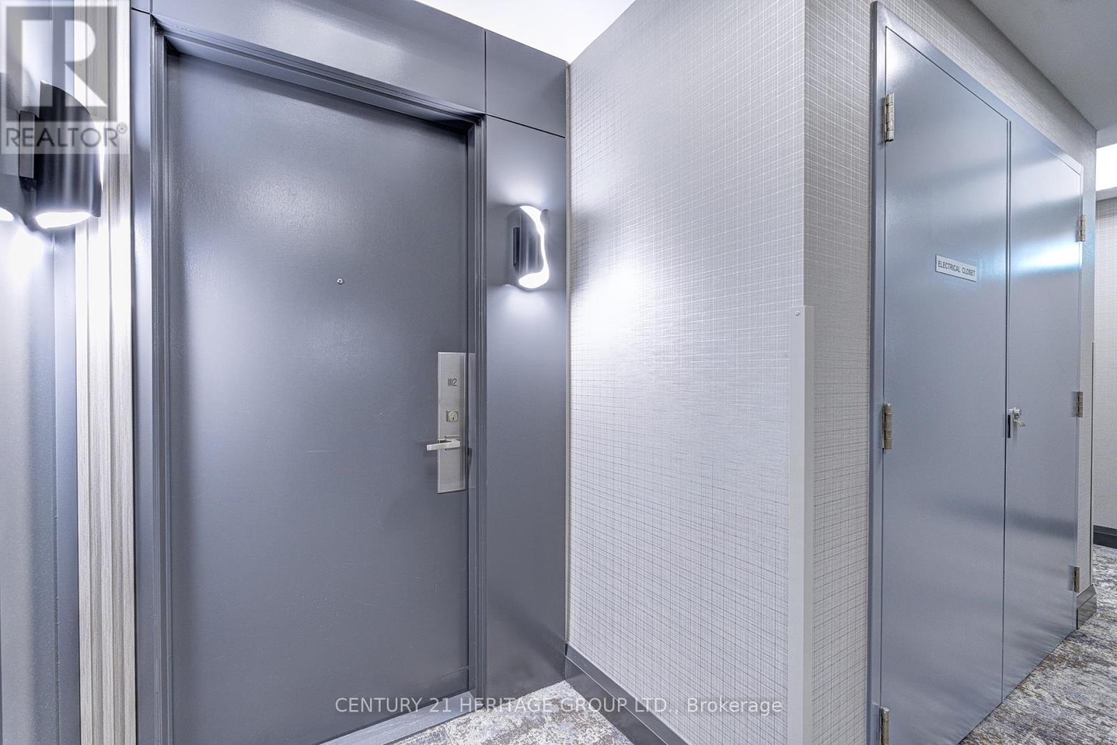 1112 7171 Yonge St, Markham, ON L3T 0C5