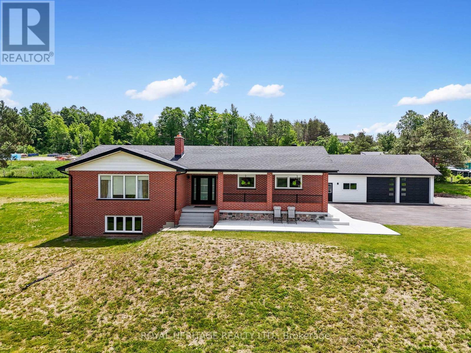 8803 Dale Rd, Hamilton, ON K9A 4J9