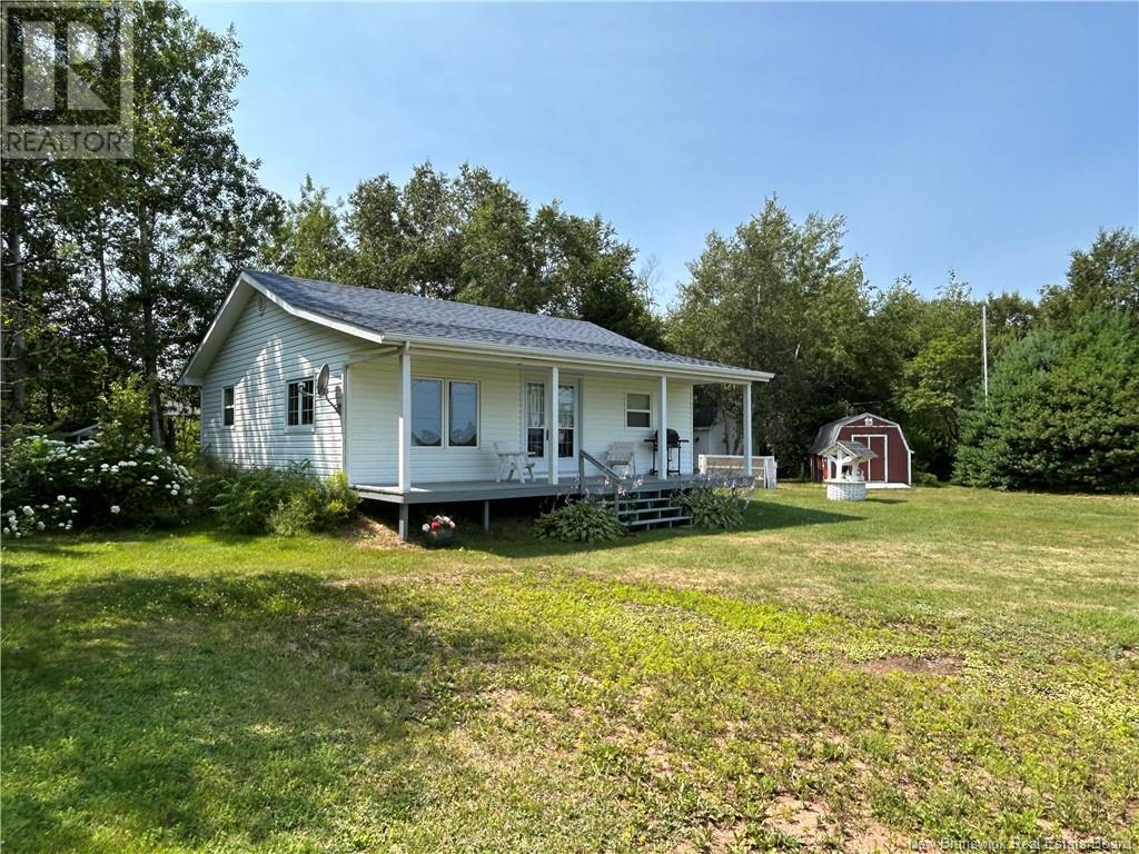 41 Allee Borgitte, Beaubassin East, NB E4N 1A3