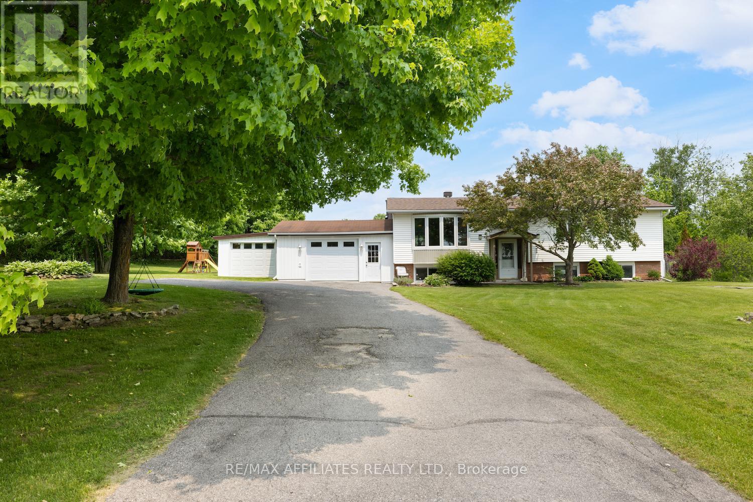 1494 Ramsay 8 Con Rd, Mississippi Mills, ON K0A 1A0