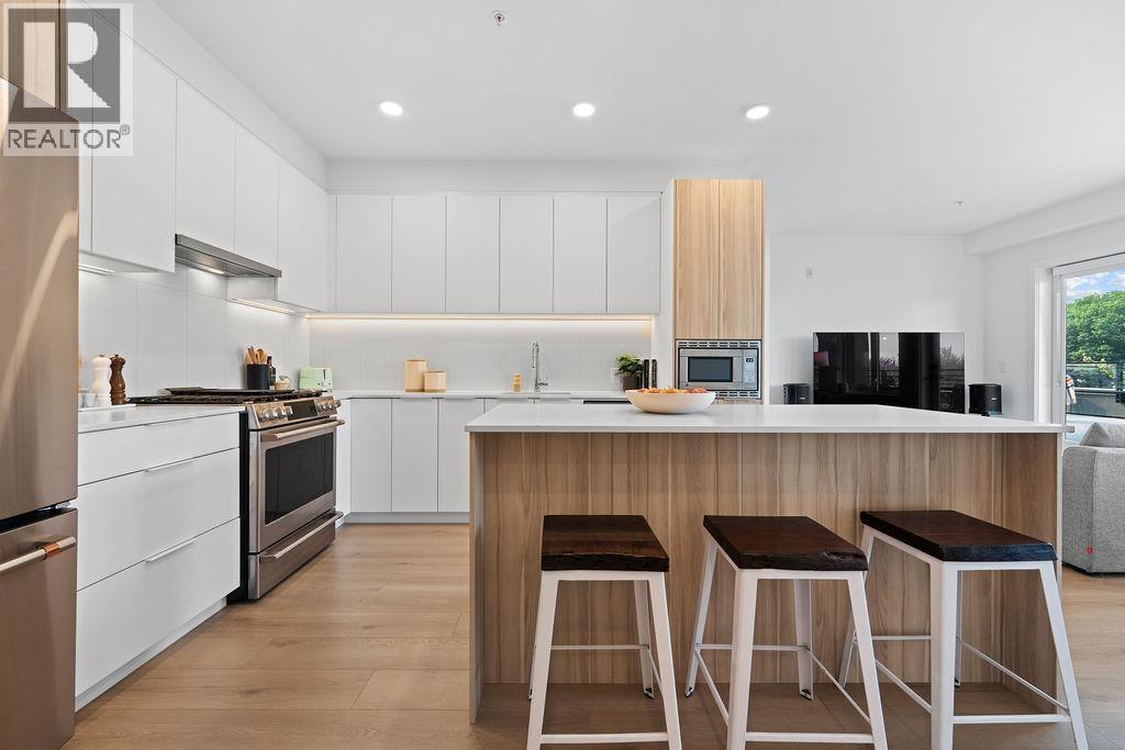 2450 Garden Drive Unit 504, Vancouver, BC V5N 0K1