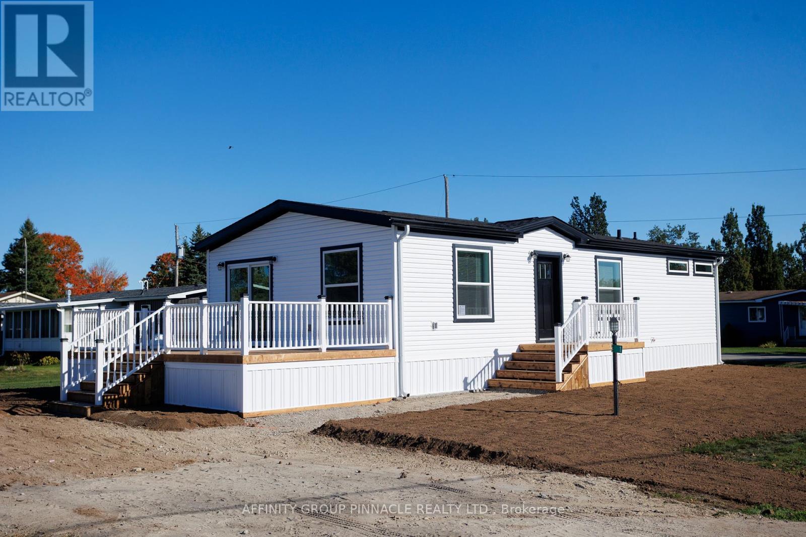 1 Vista Dr, Kawartha Lakes Lindsay, ON K9V 0H7