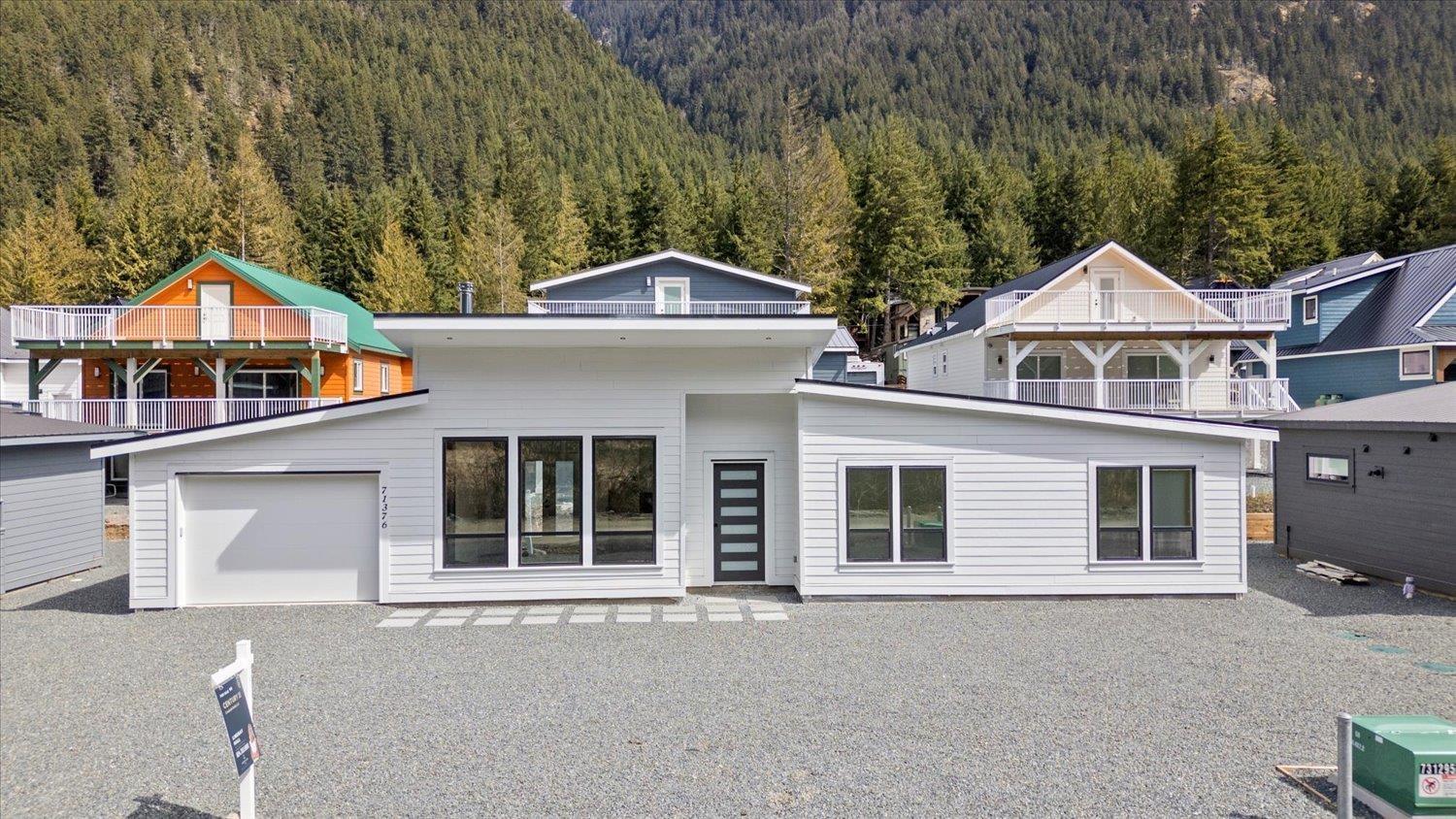 Hg185 71376 Grove Place|sunshine Valley, Sunshine Valley, BC V0X 1L5