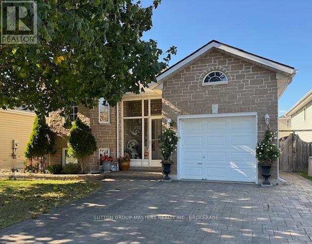 1453 Birchwood Dr, Kingston, ON K7P 3H3