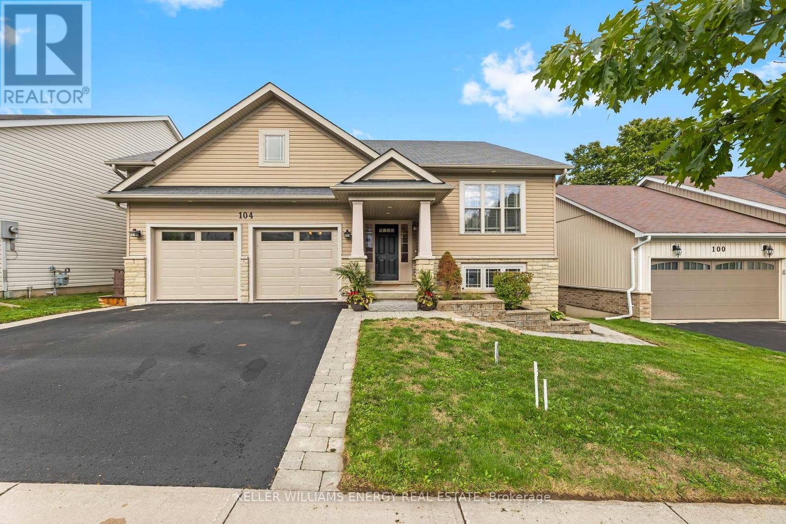 104 Bowen Dr Ward 5 Dr, Peterborough, ON K9H 0B8