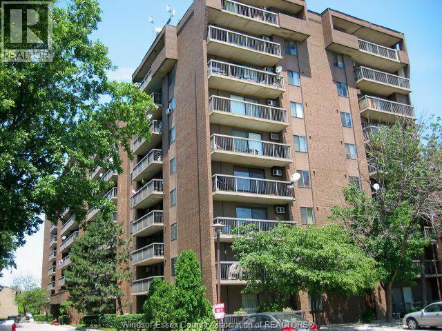 3936 Wyandotte Street East Unit 412, Windsor, ON N8Y 4V1
