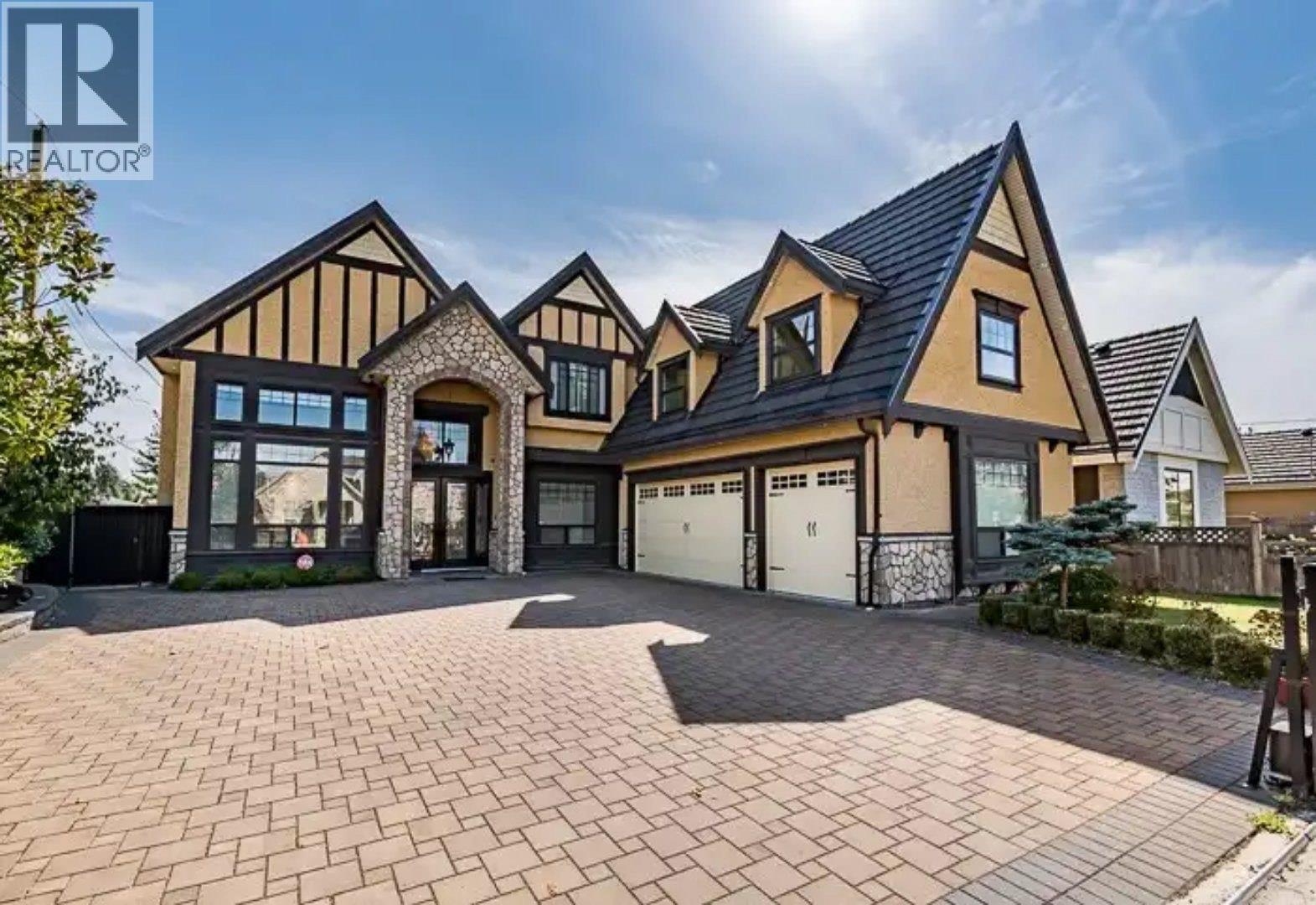 9760 Saunders Rd, Richmond, BC V7A 2B4