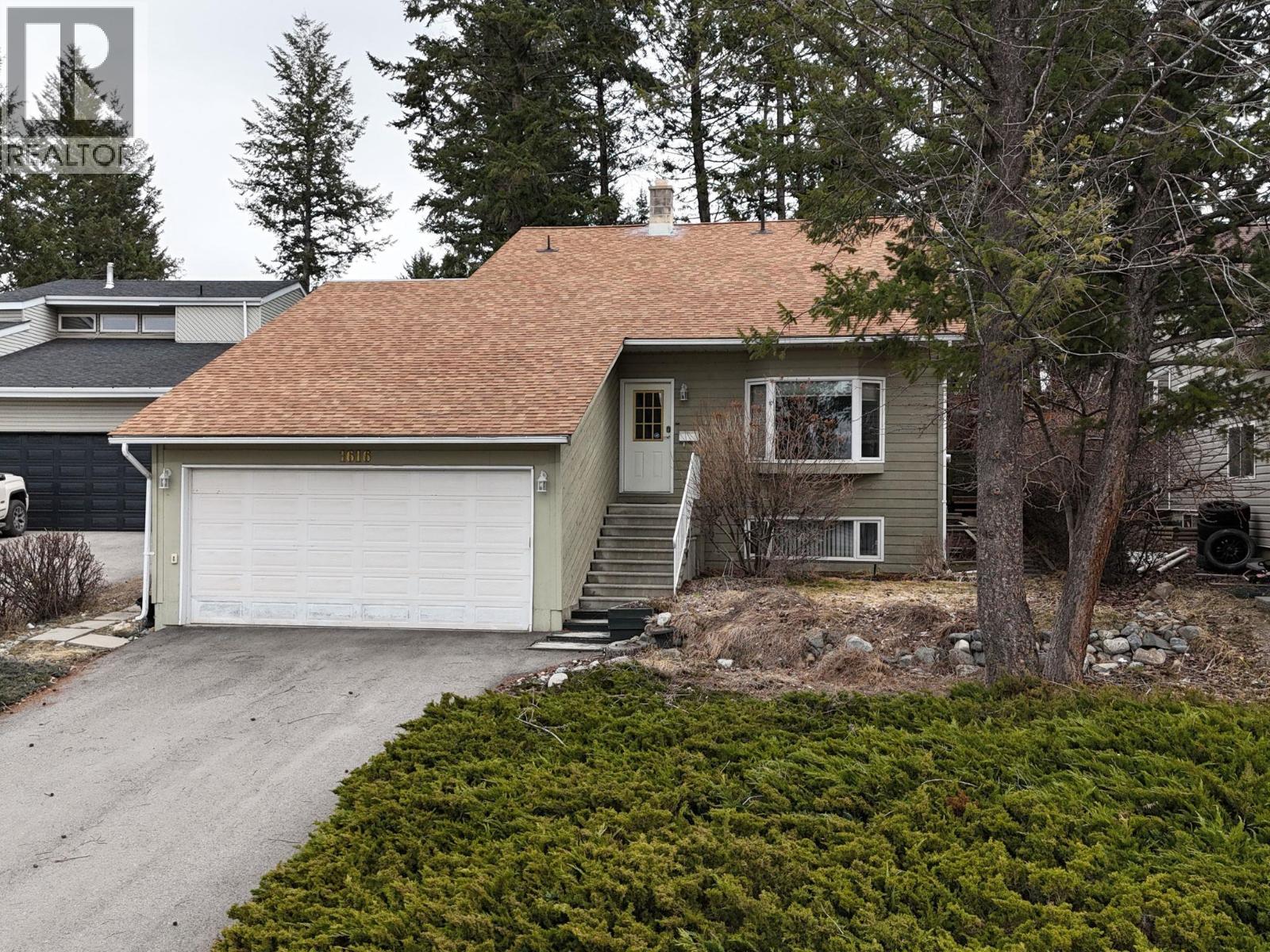1616 Mt Proctor Pl N, Cranbrook, BC V1C 5V7